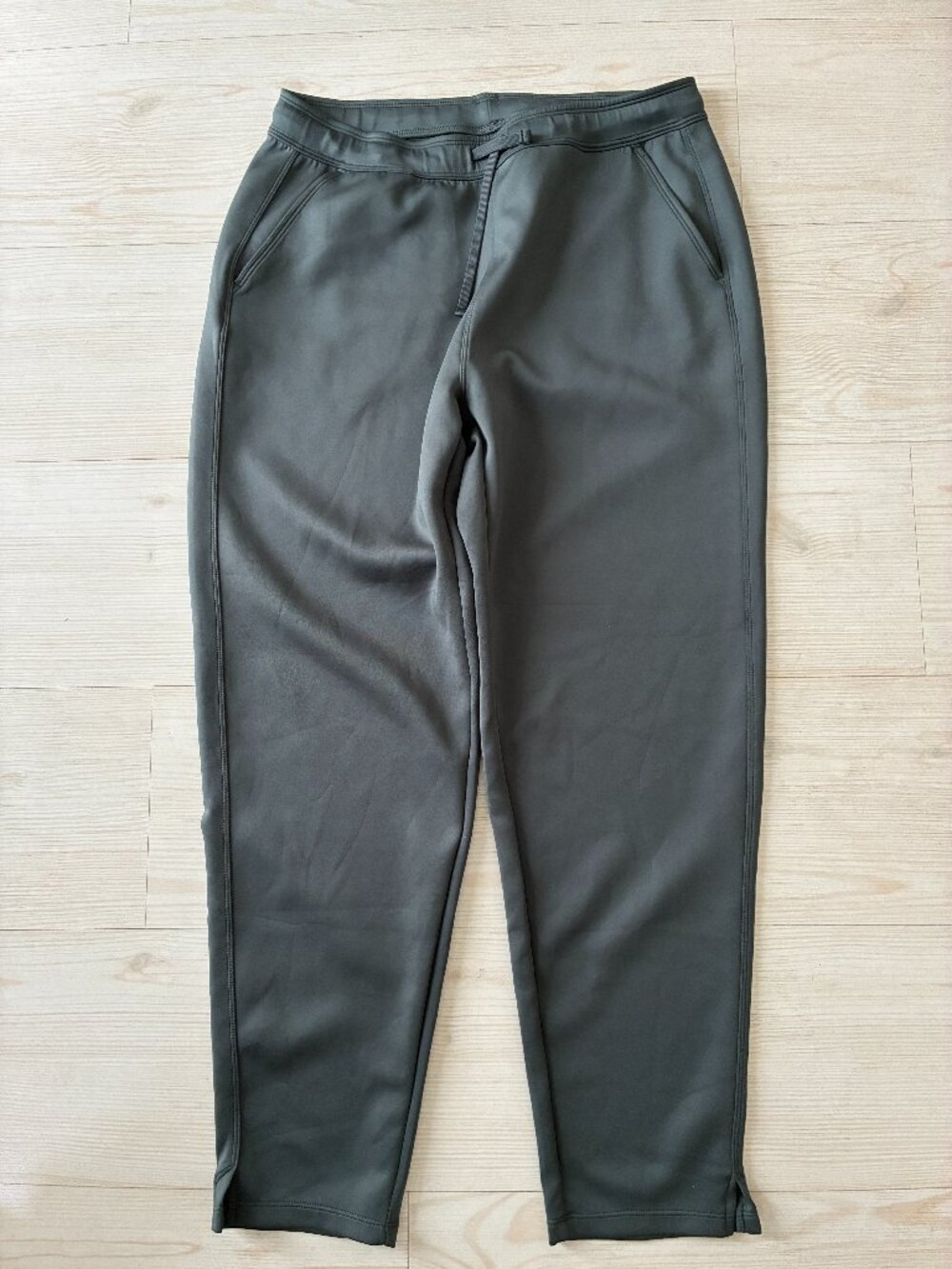 Z by Zella Women's Olive Green Aura Essential Tapered Joggers Size Medium